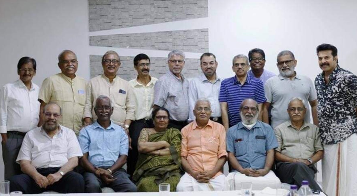 Mammootty With Classmates 