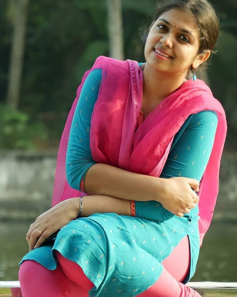 Malayalam-actress-hot-photos-Anjali-Nair-latest-hot-and-spicy-photos-gallery-69880