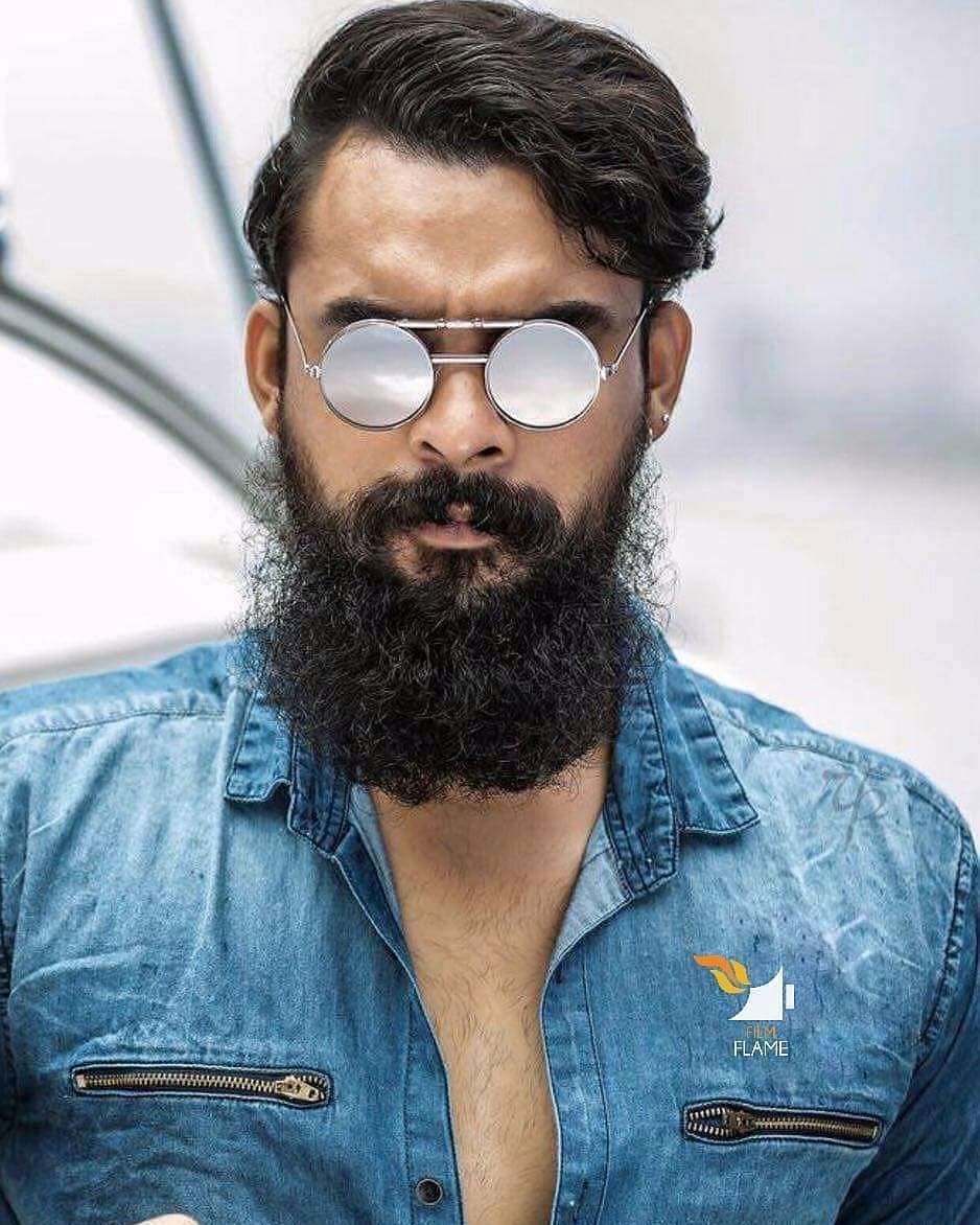 tovino thomas malayalam action hero gallery (11)