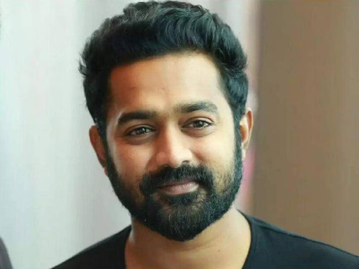 Asif Ali