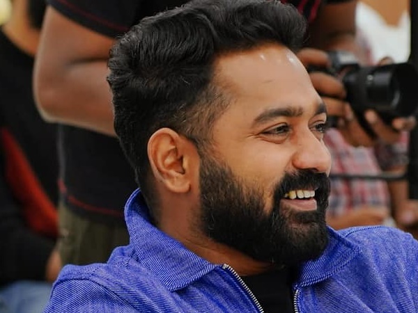 Asif Ali