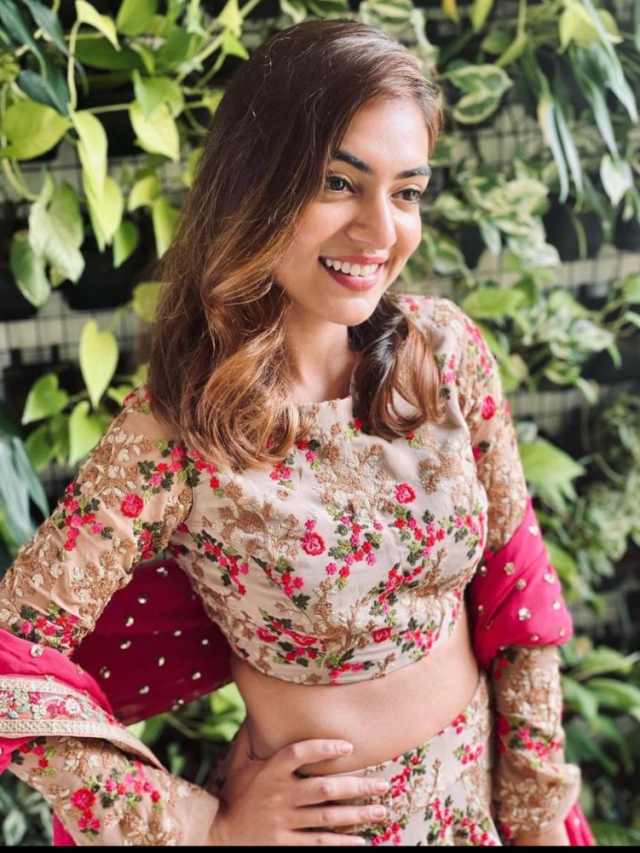 Nazriya Nazim is making us await spring in her bright floral lehenga!
