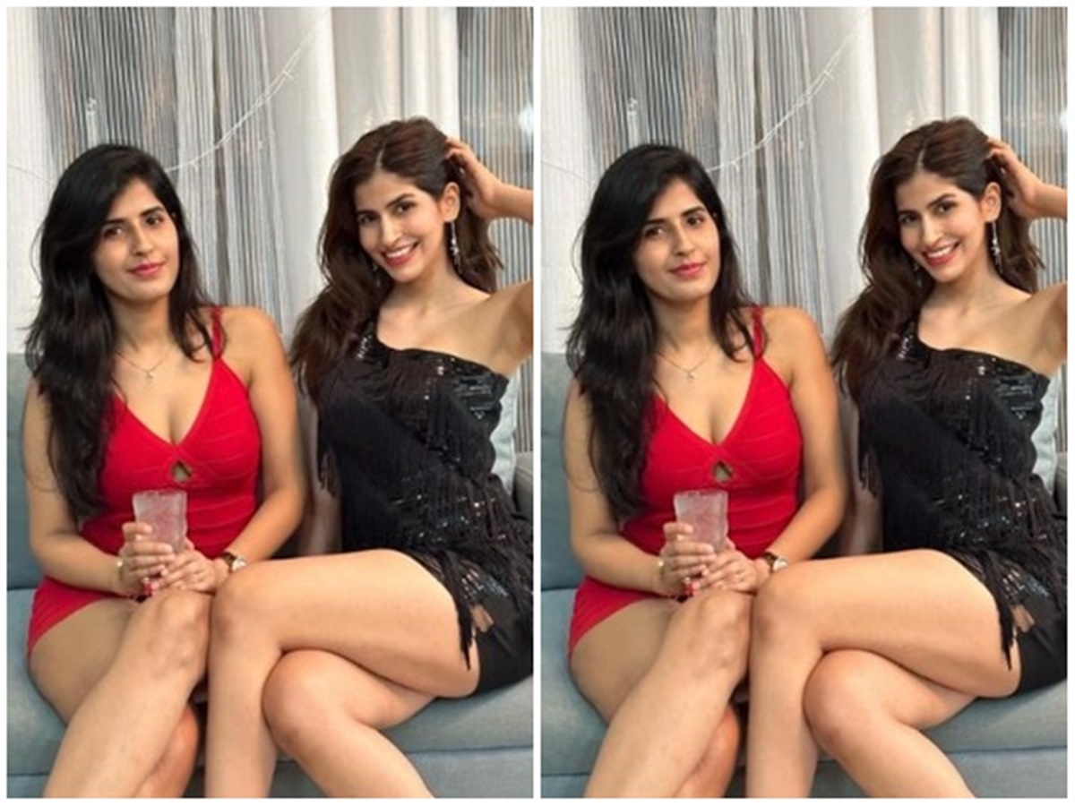 Sakshi Malik and Sister