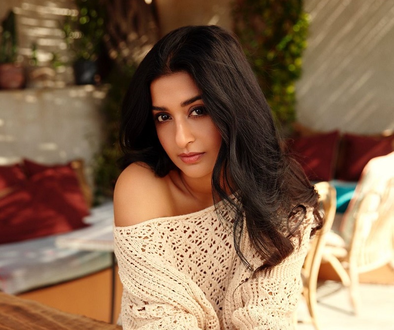 Actress-Meera-Jasmine-Latest-Photos