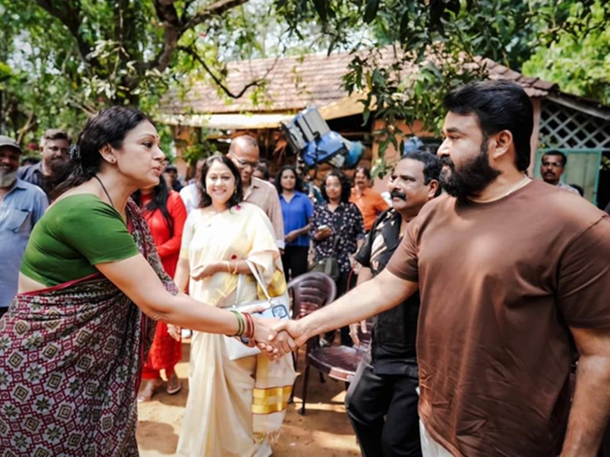 Shobana and Mohanlal