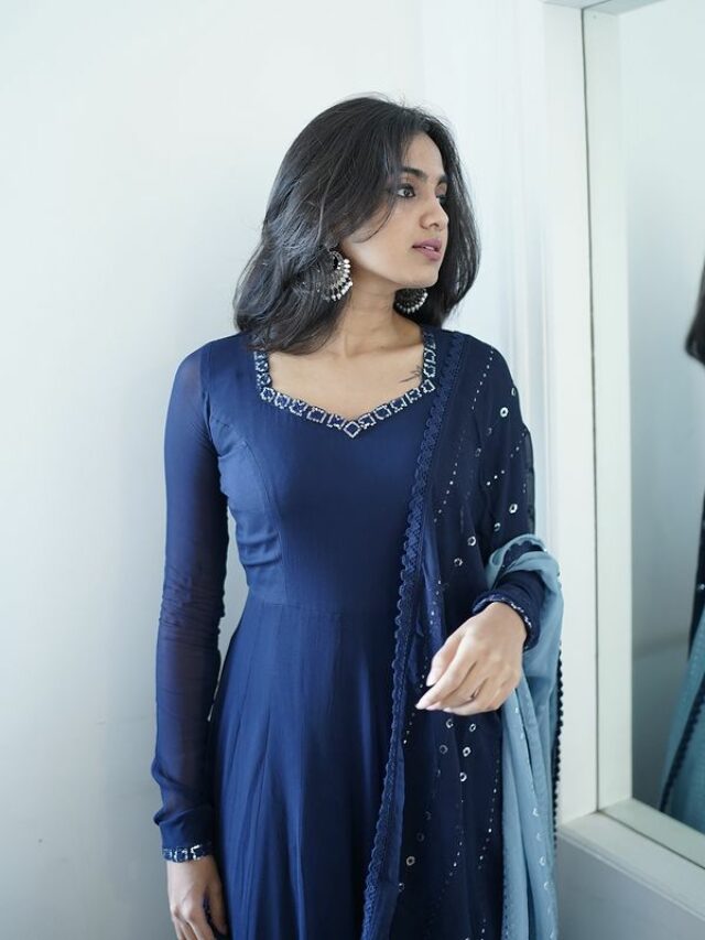 അടിപൊളിയായി ദേവിക