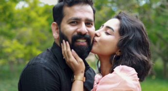 വിവാഹം കഴിഞ്ഞിട്ട് ഒരു മാസം; ചിത്രങ്ങളുമായി അമേയ