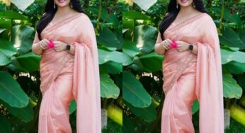 സാരിയില്‍ കിടിലനായി കാവ്യ മാധവന്‍